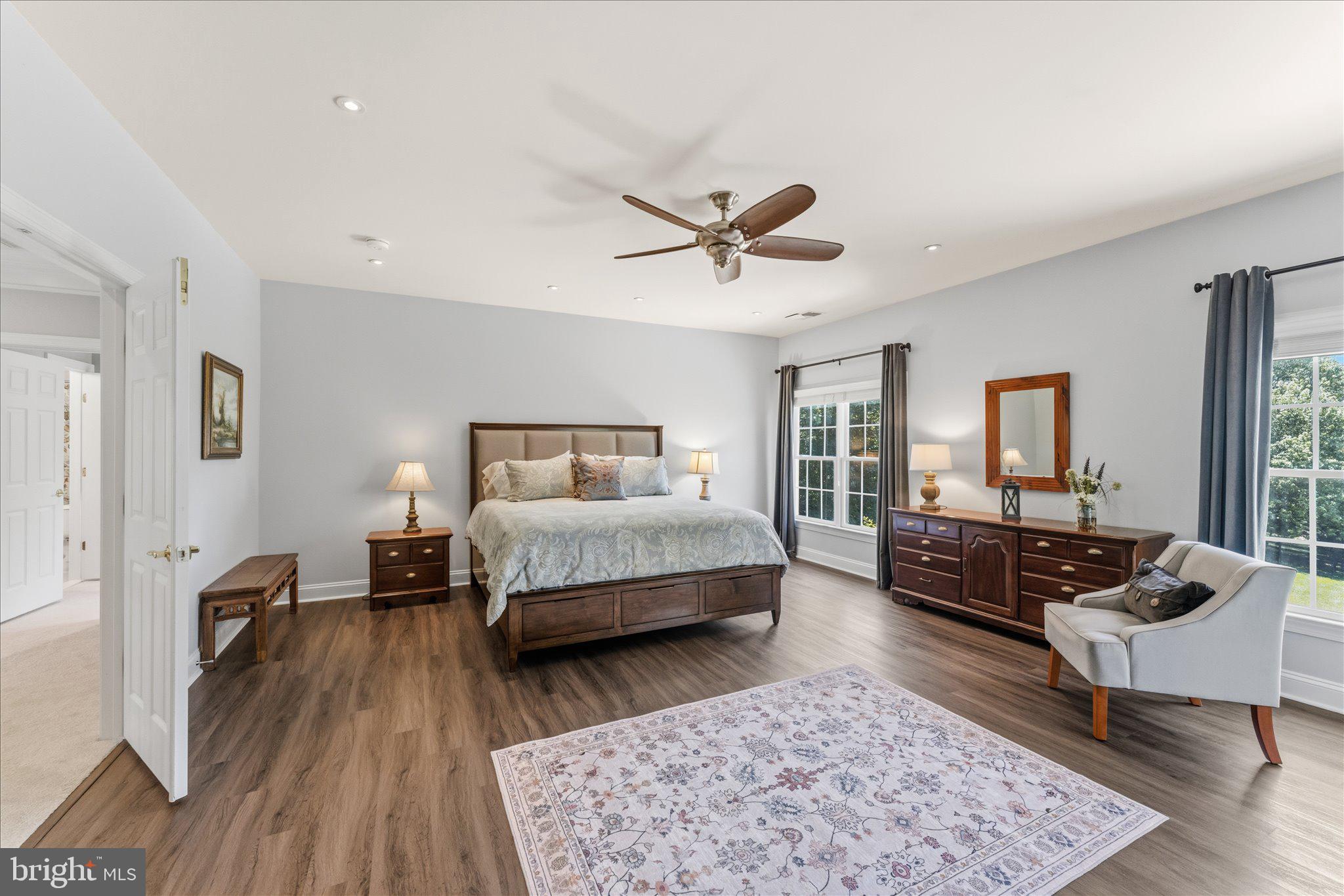 CHESTNUT HILLS - Residential