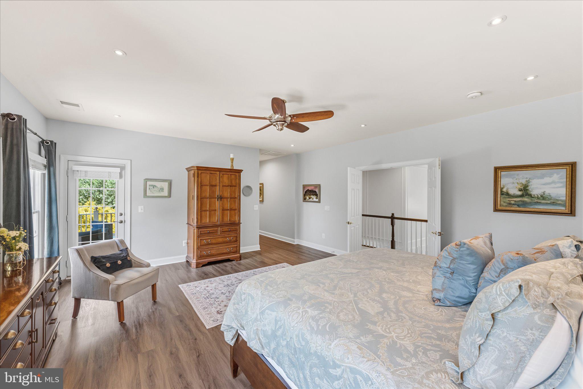 CHESTNUT HILLS - Residential