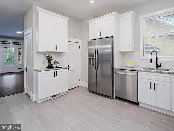 MOUNT WASHINGTON - Residential Lease
