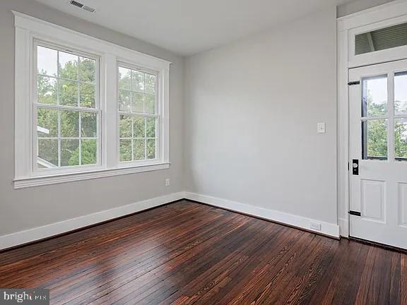 MOUNT WASHINGTON - Residential Lease