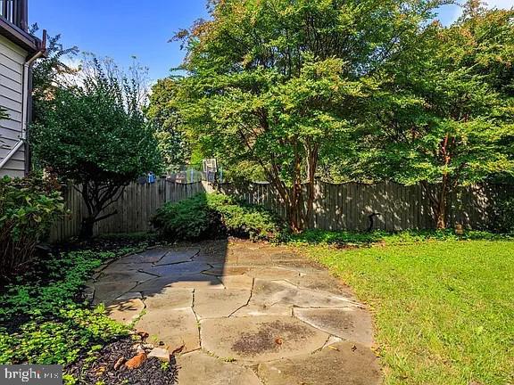 MOUNT WASHINGTON - Residential Lease