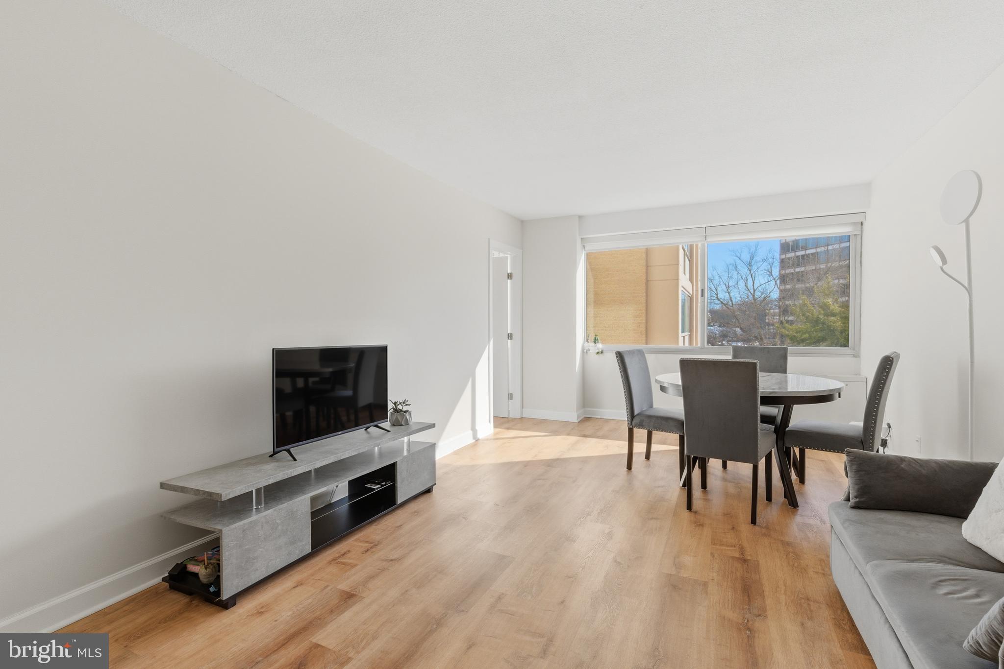 WILLOUGHBY OF CHEVY CHASE - Residential