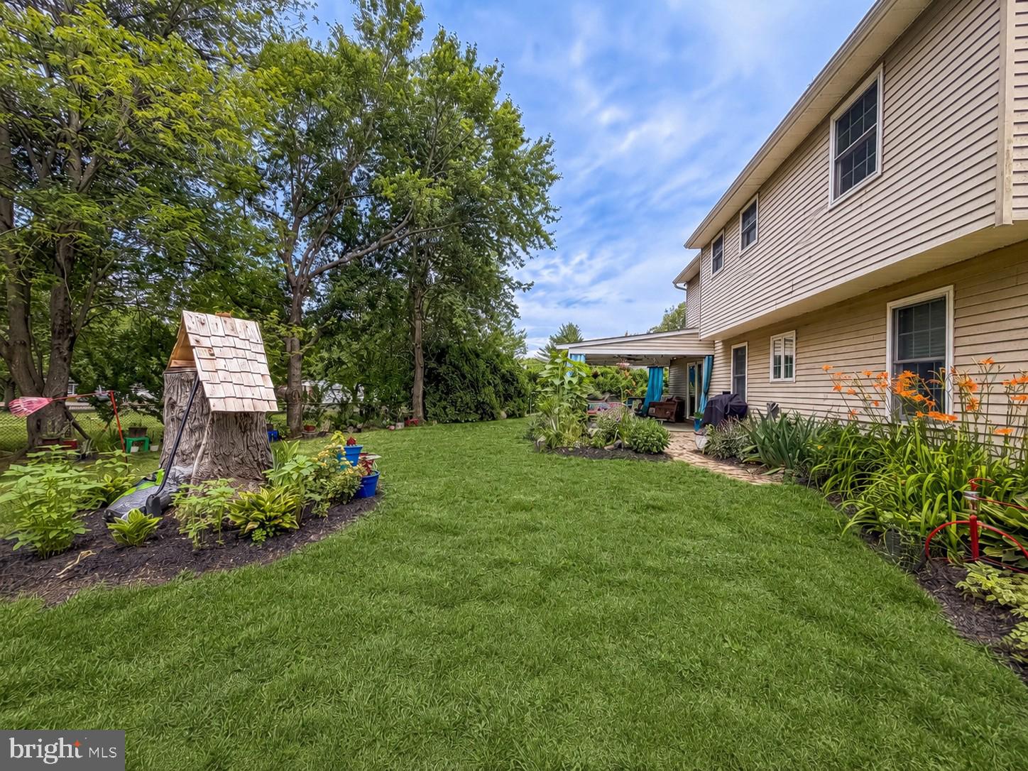 OXFORD GLEN - Residential