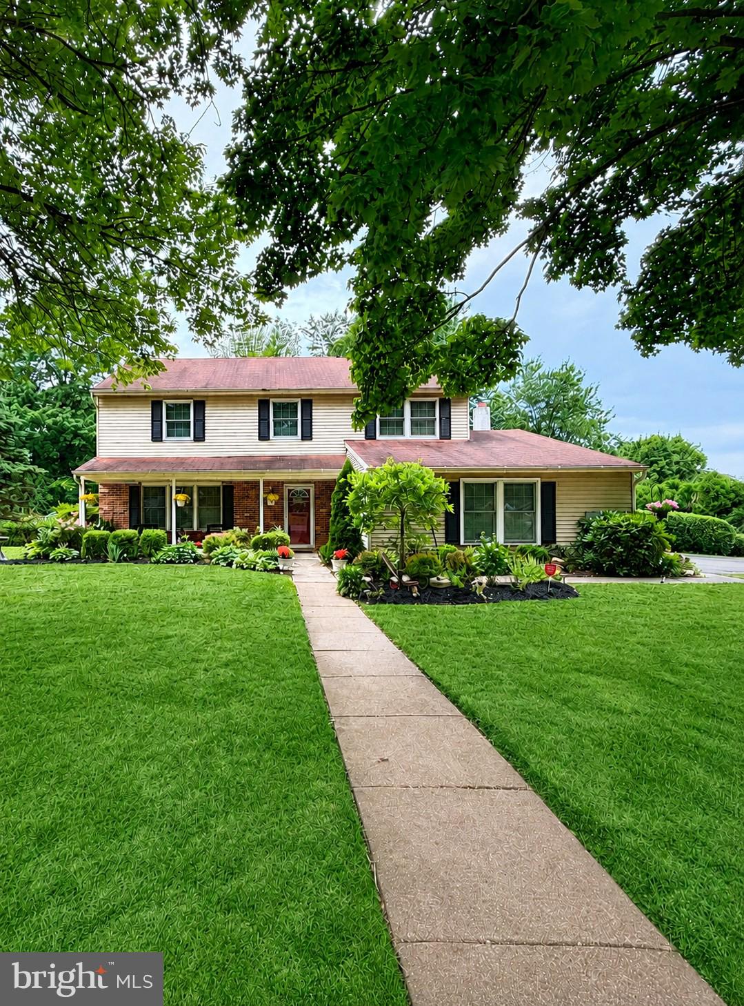 OXFORD GLEN - Residential