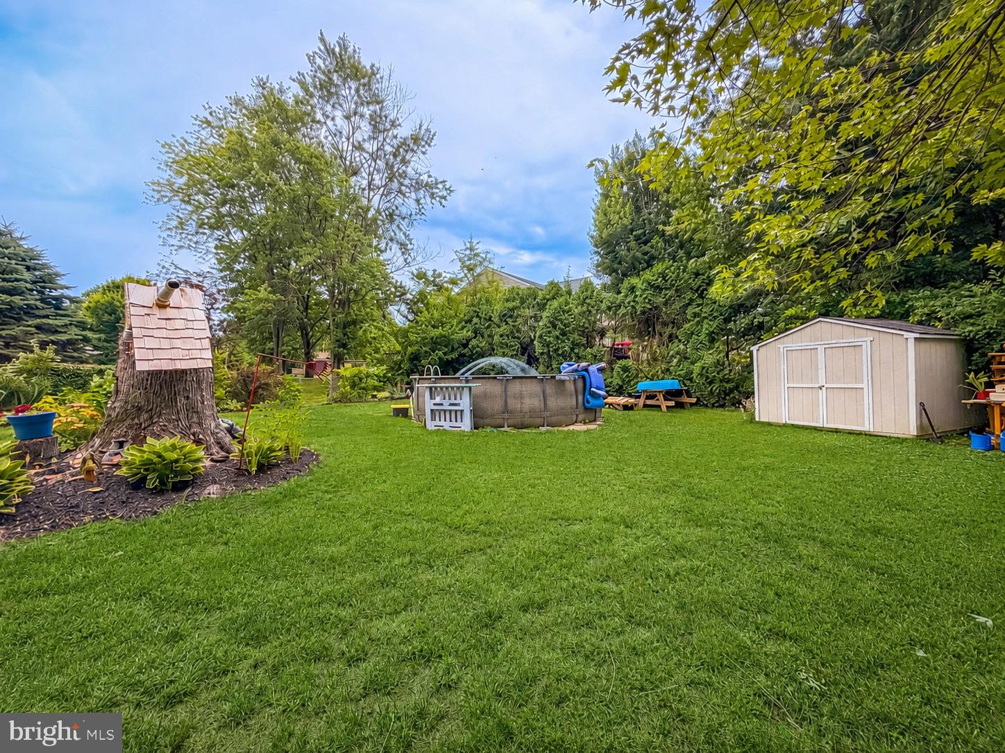 OXFORD GLEN - Residential