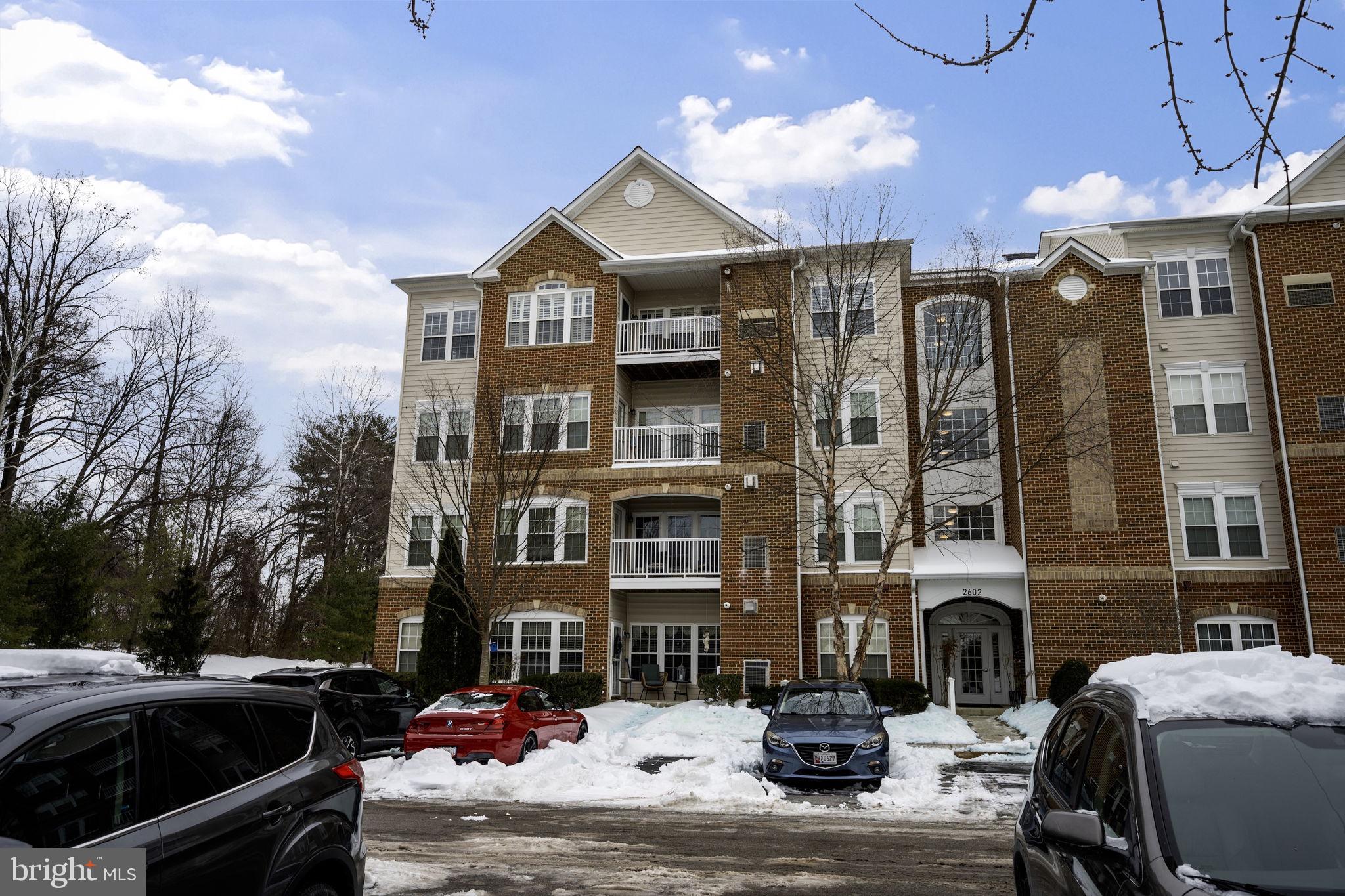 EDEN BROOK - Residential