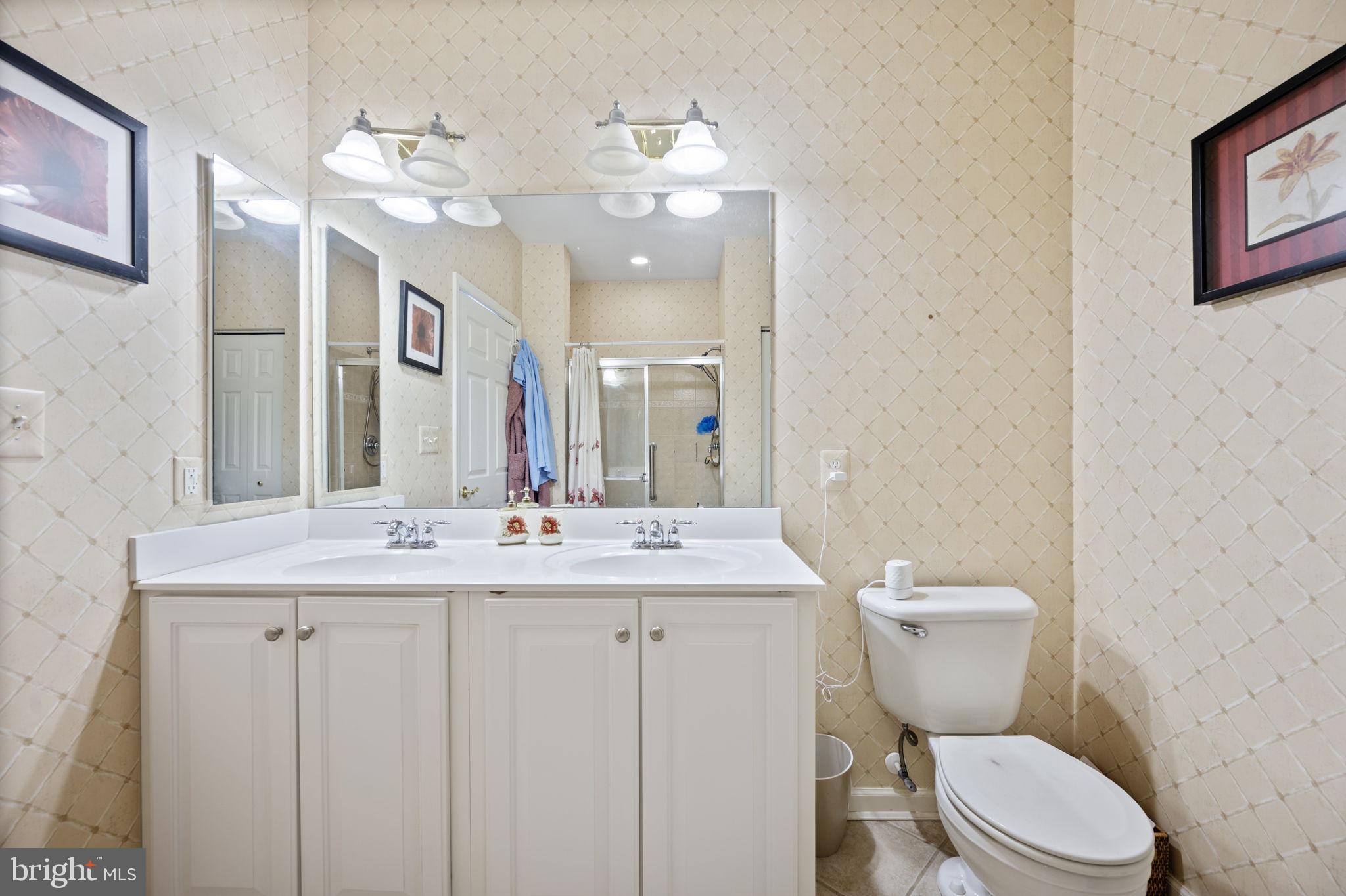 EDEN BROOK - Residential