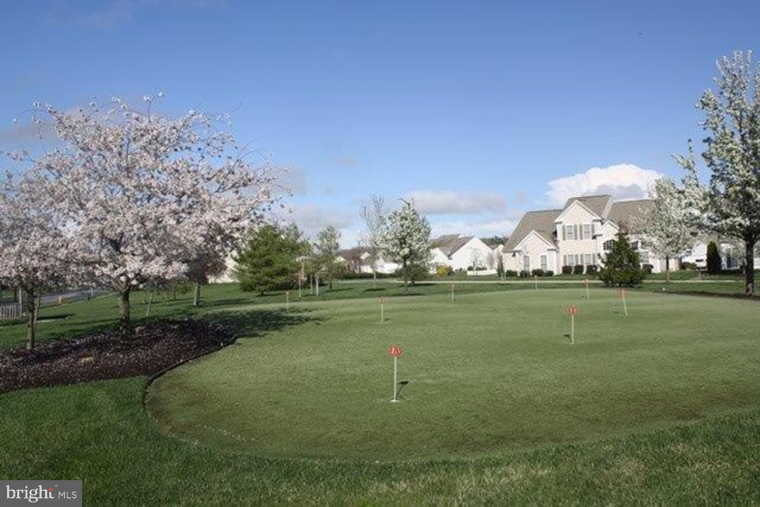 EASTON CLUB EAST - Residential