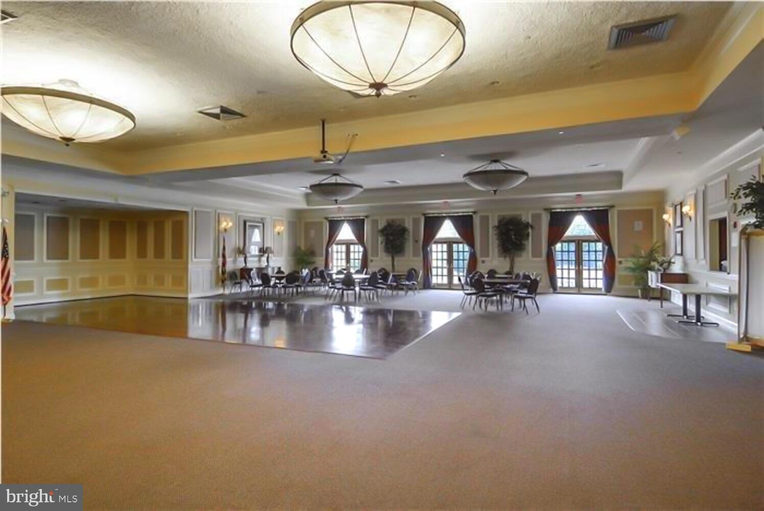EASTON CLUB EAST - Residential