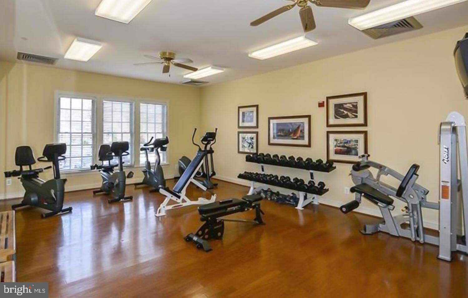 EASTON CLUB EAST - Residential