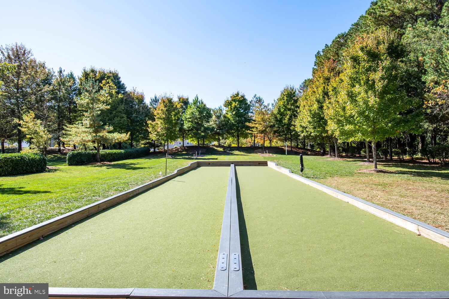 EASTON CLUB EAST - Residential