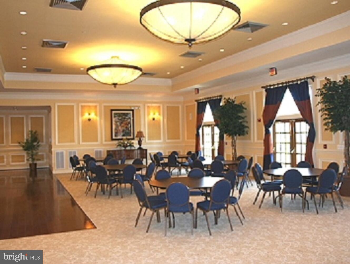 EASTON CLUB EAST - Residential