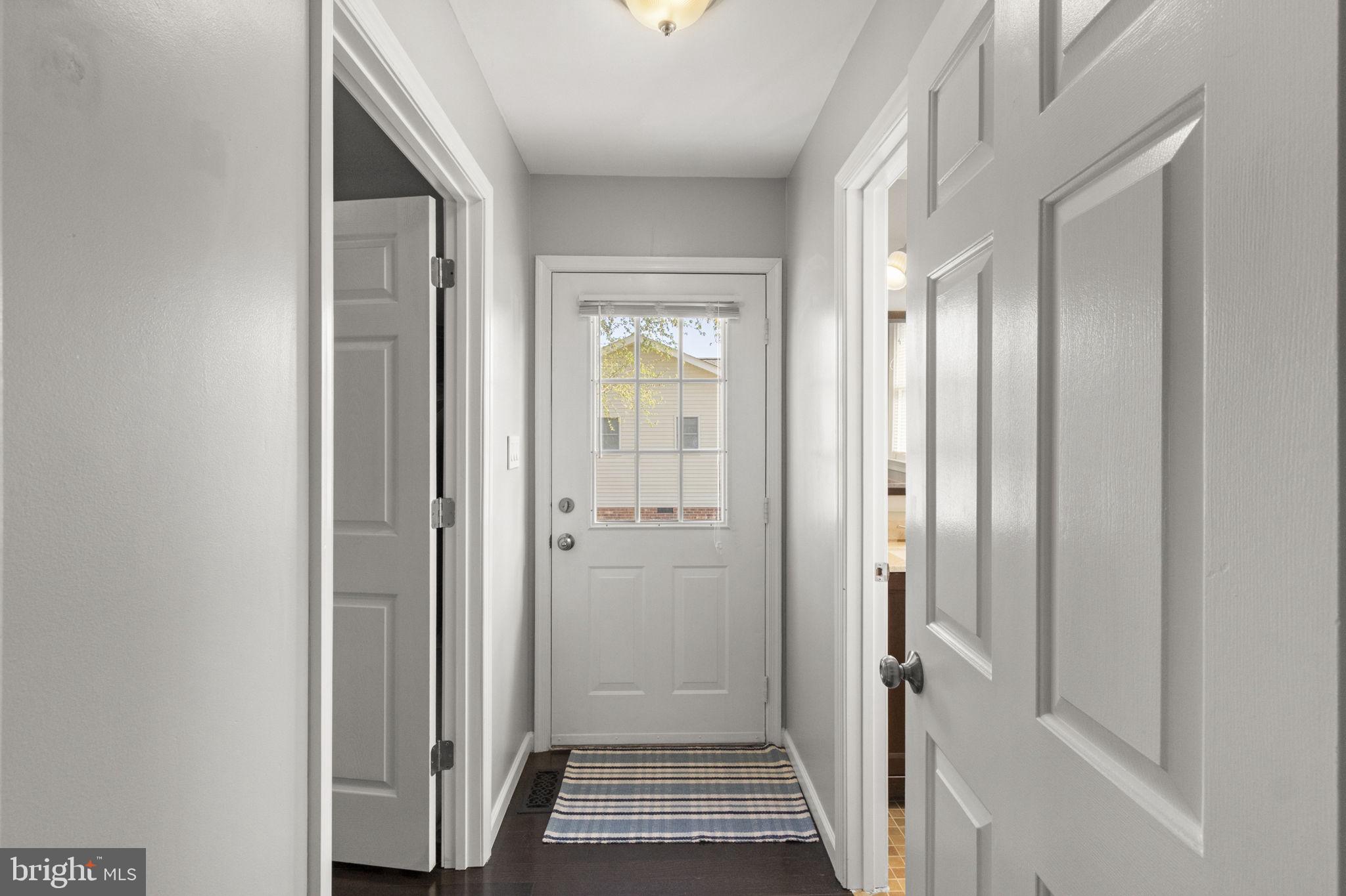 MEADOWBROOK - Residential