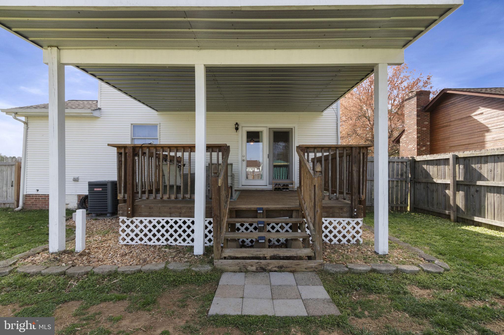 MEADOWBROOK - Residential