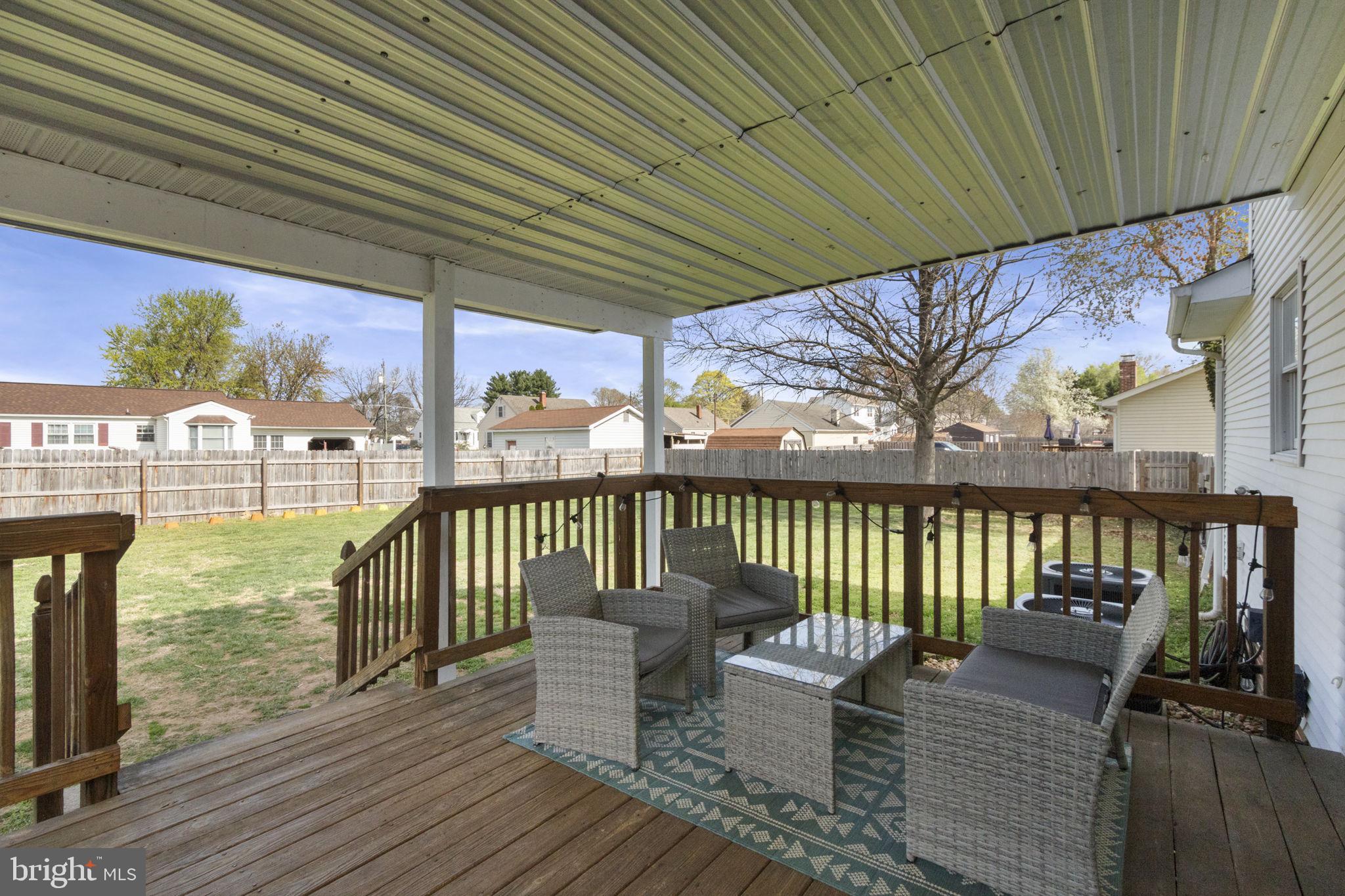 MEADOWBROOK - Residential