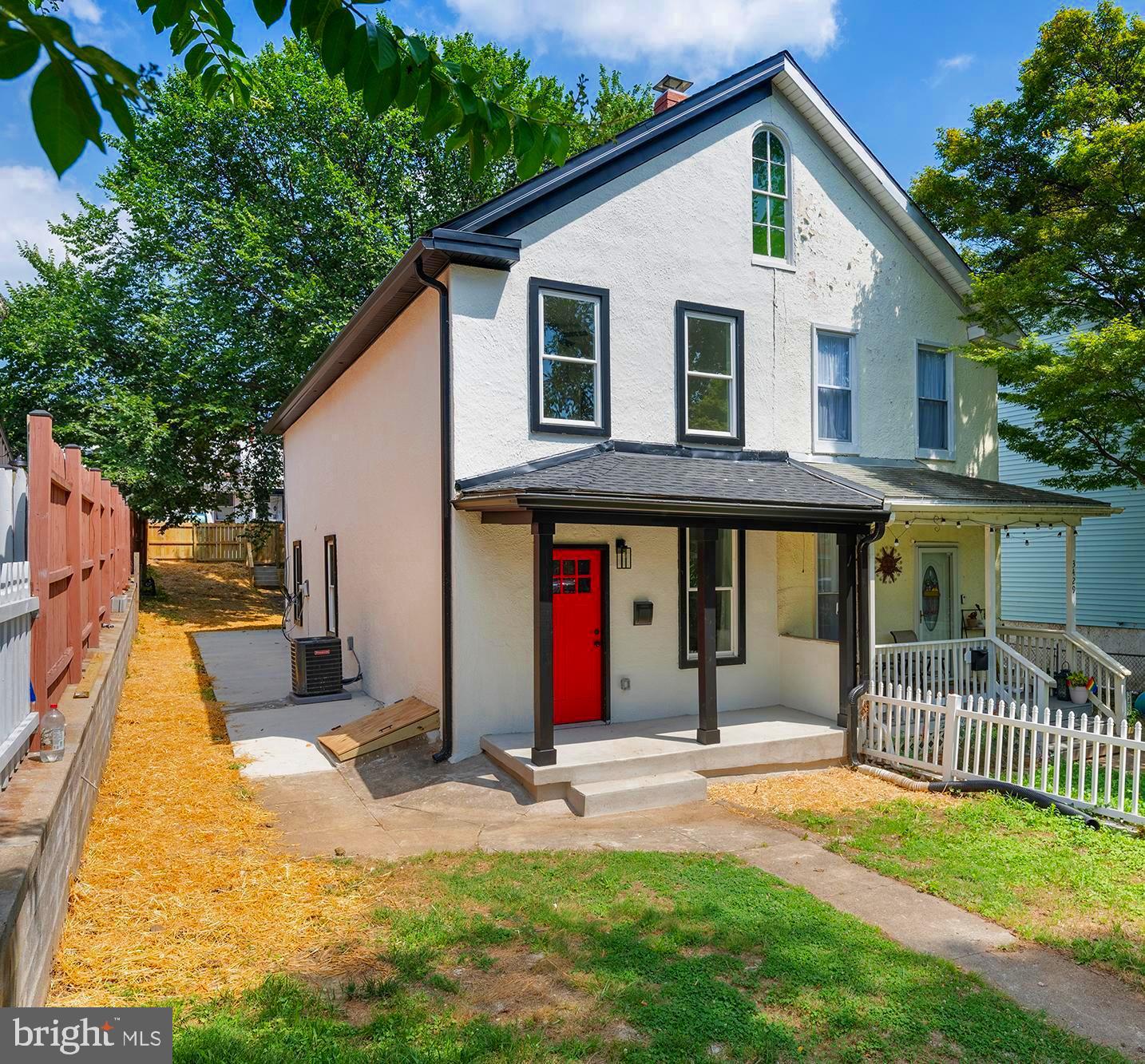 HAMPDEN HISTORIC DISTRICT - Residential
