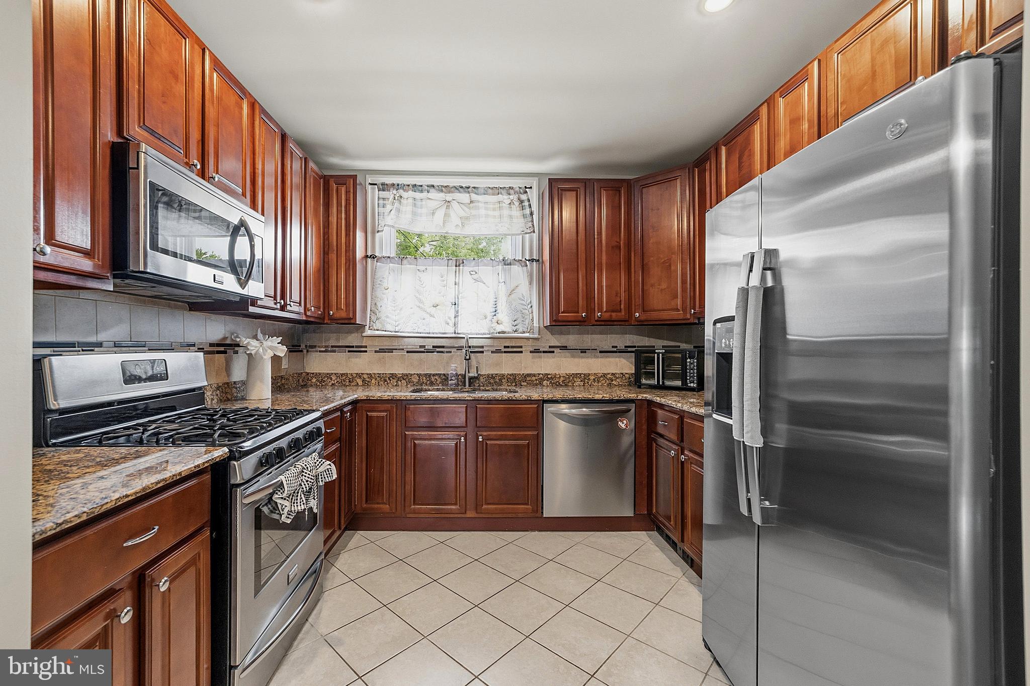OLNEY - Residential