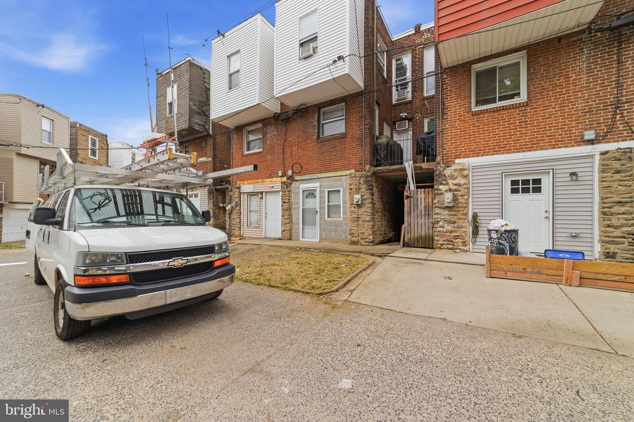 OLNEY - Residential