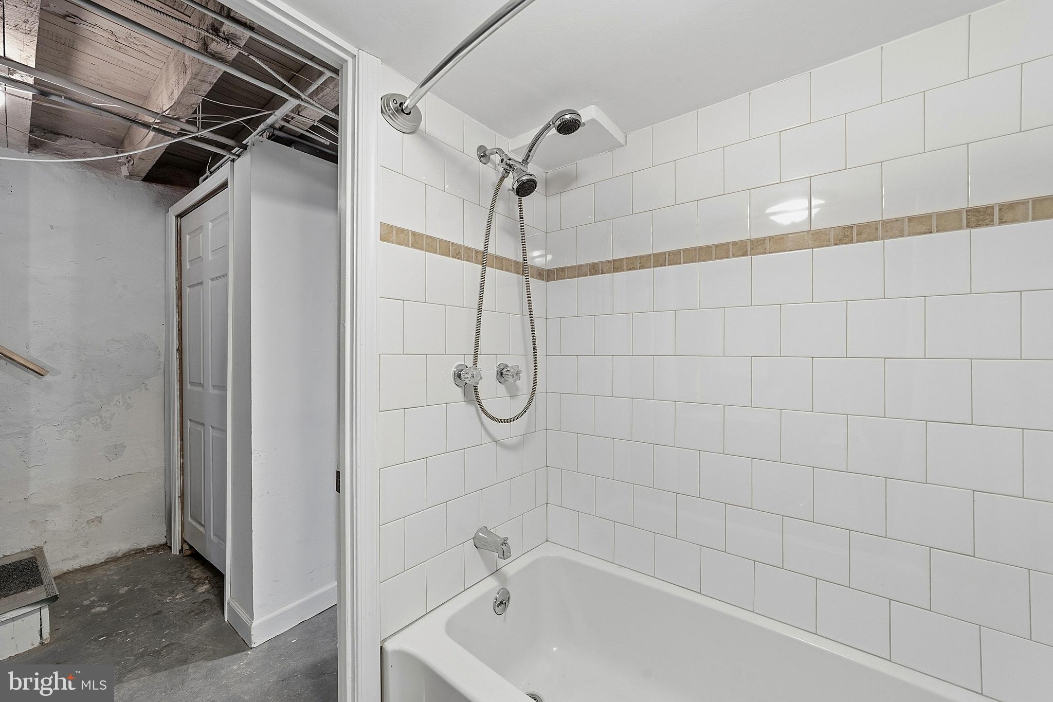 OLNEY - Residential