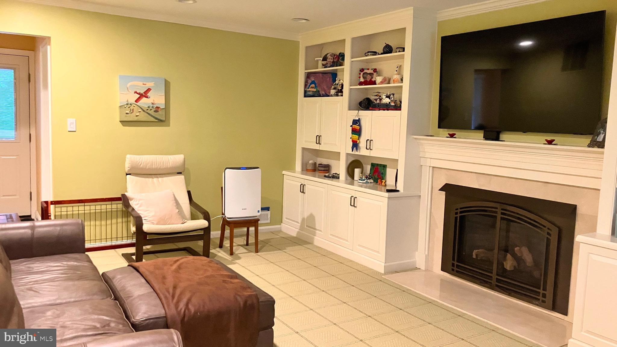 INVERNESS FOREST - Residential