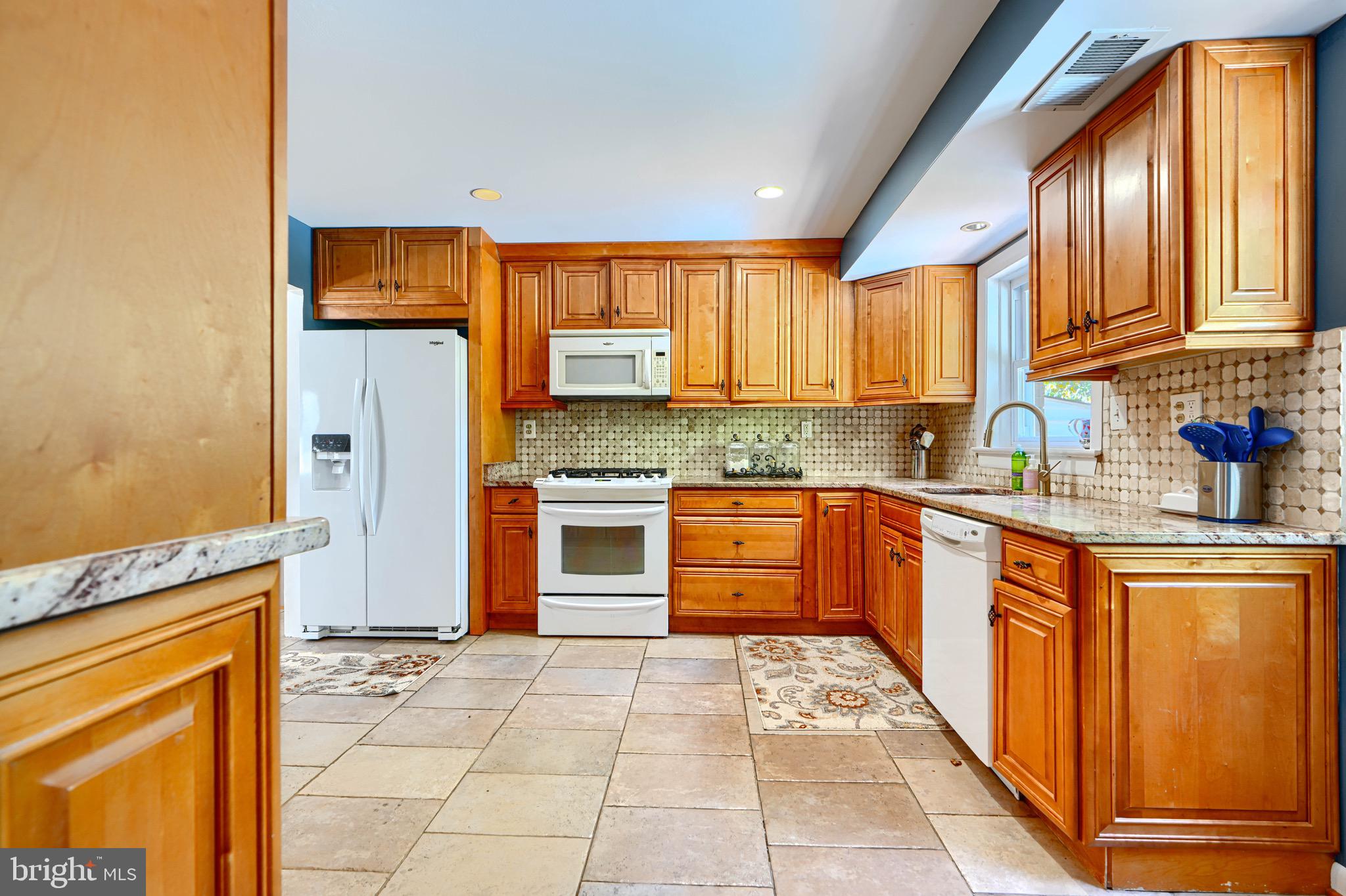 NORTHWEST BRANCH ESTATES - Residential