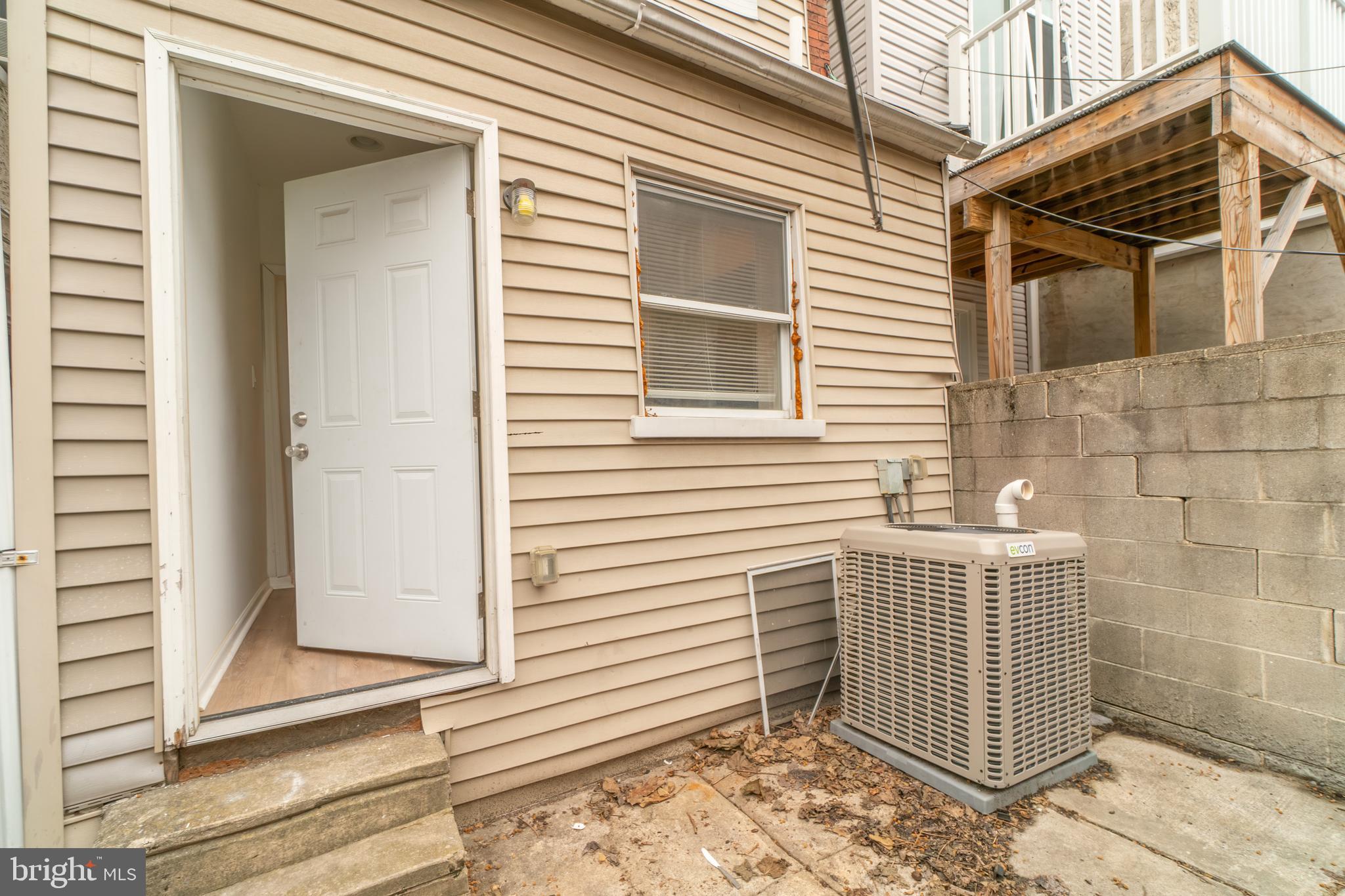 POINT BREEZE - Residential