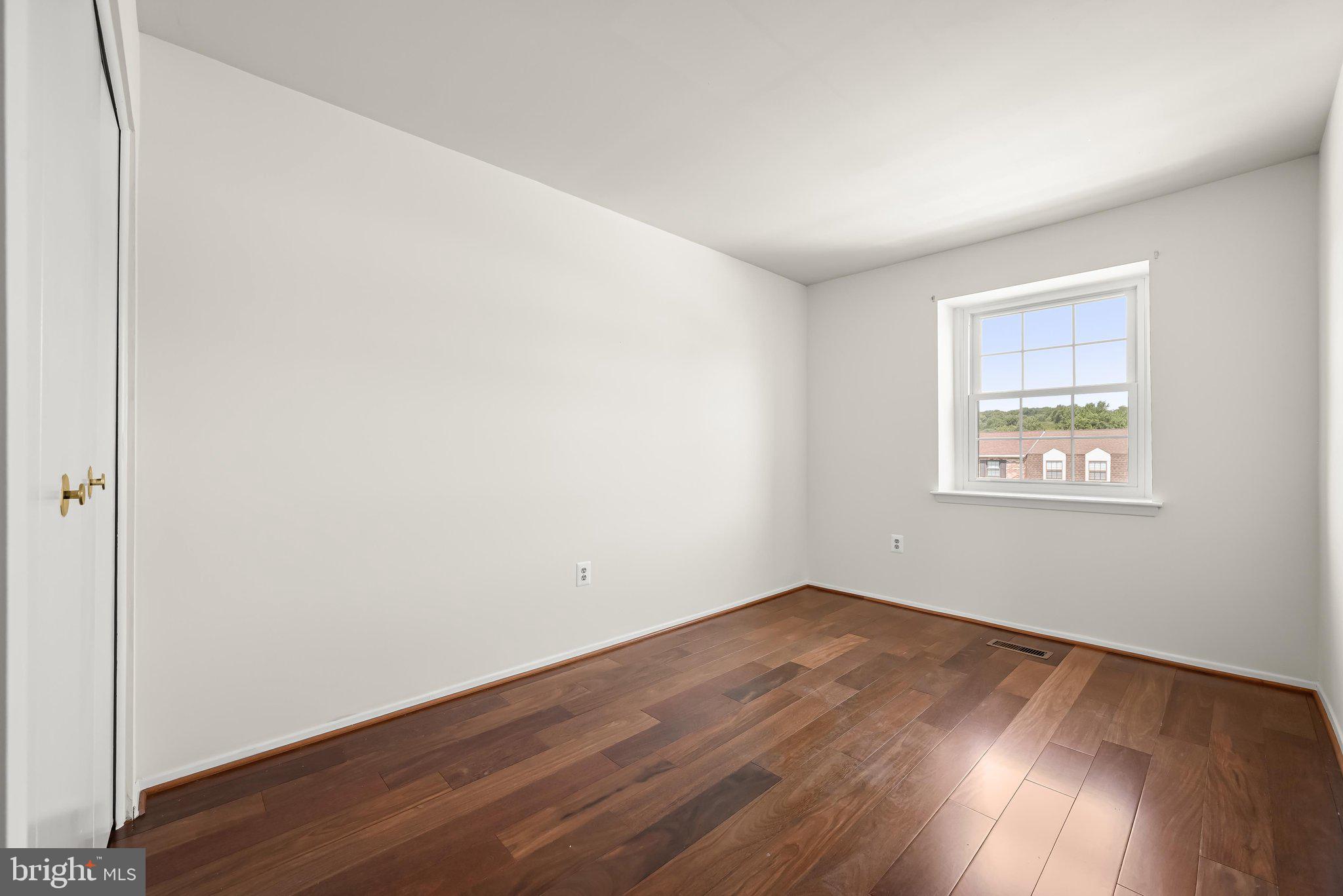 BROADFIELD AT WILTON FARM - Residential