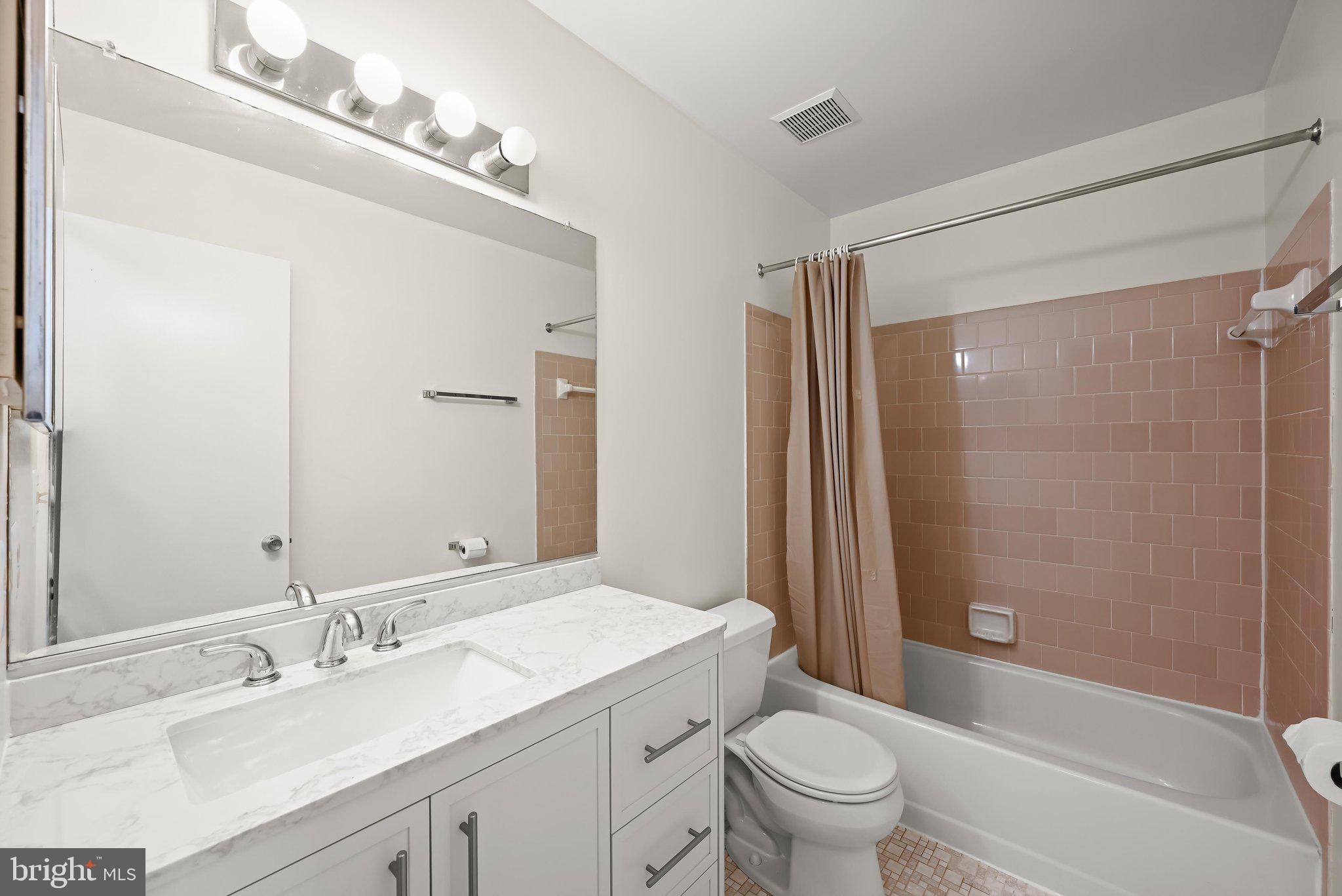 BROADFIELD AT WILTON FARM - Residential