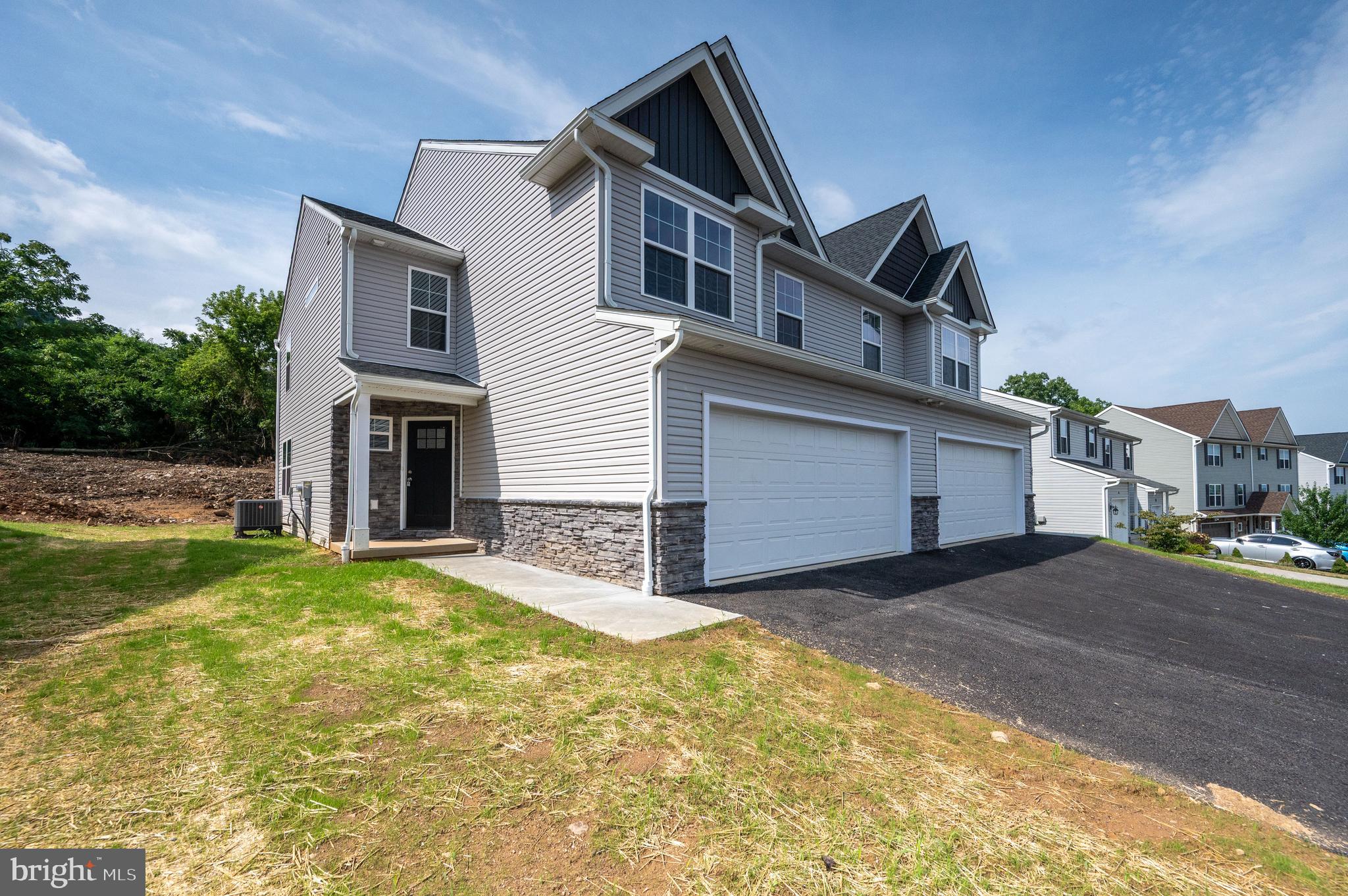 TEMPLE TERRACE - Residential