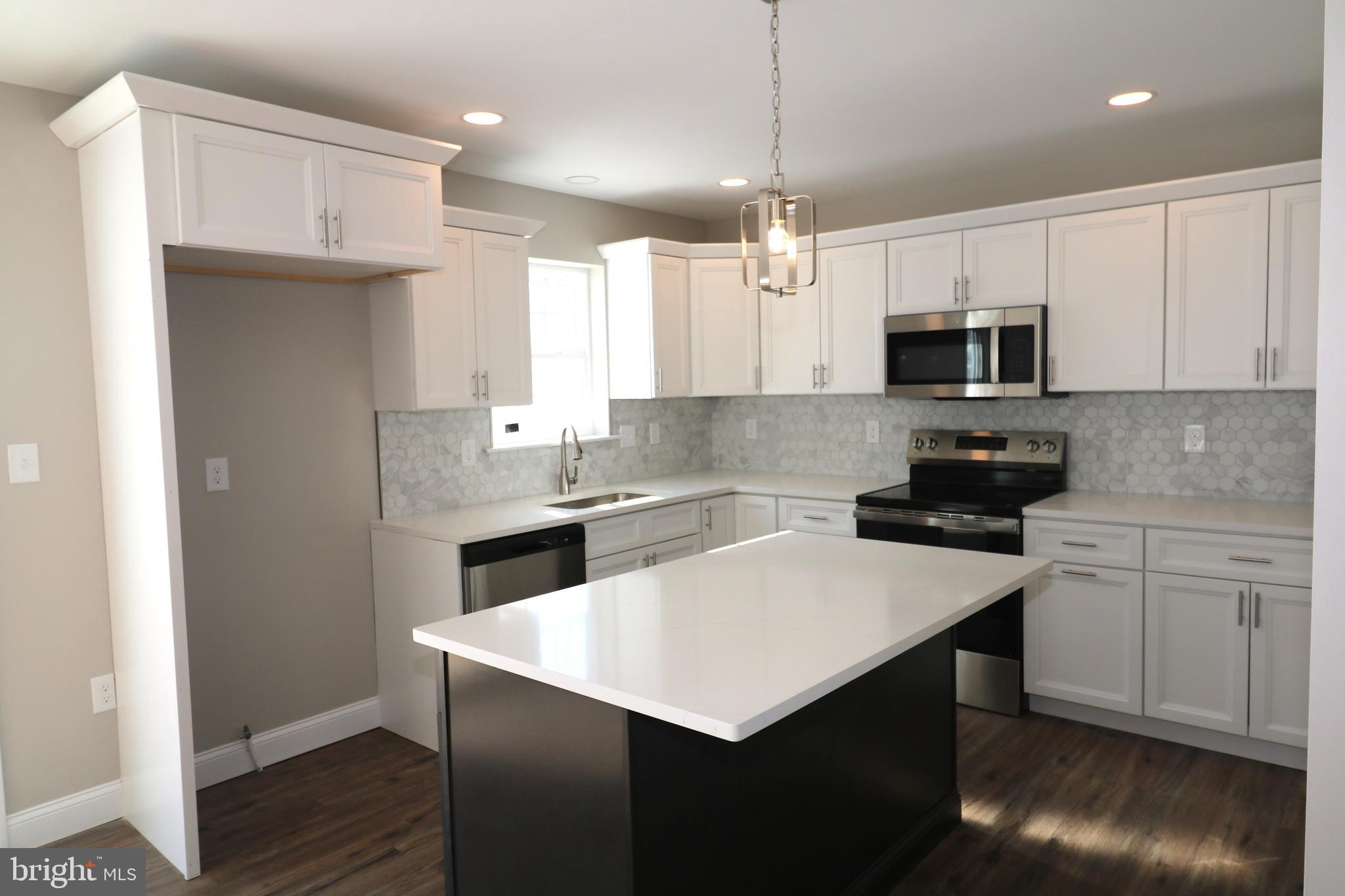 TEMPLE TERRACE - Residential