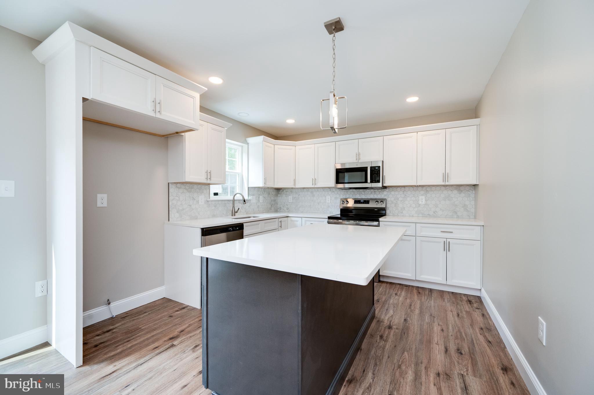 TEMPLE TERRACE - Residential
