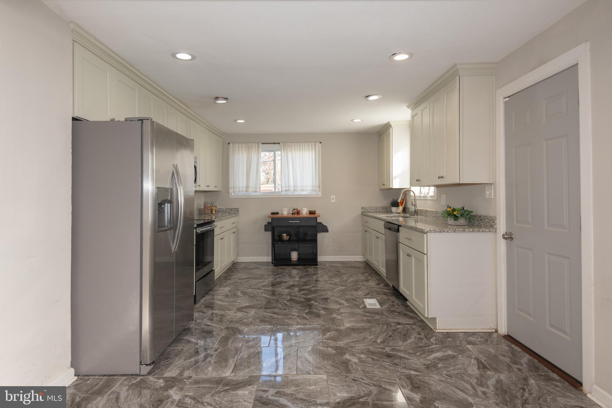 WYTHE - Residential Lease