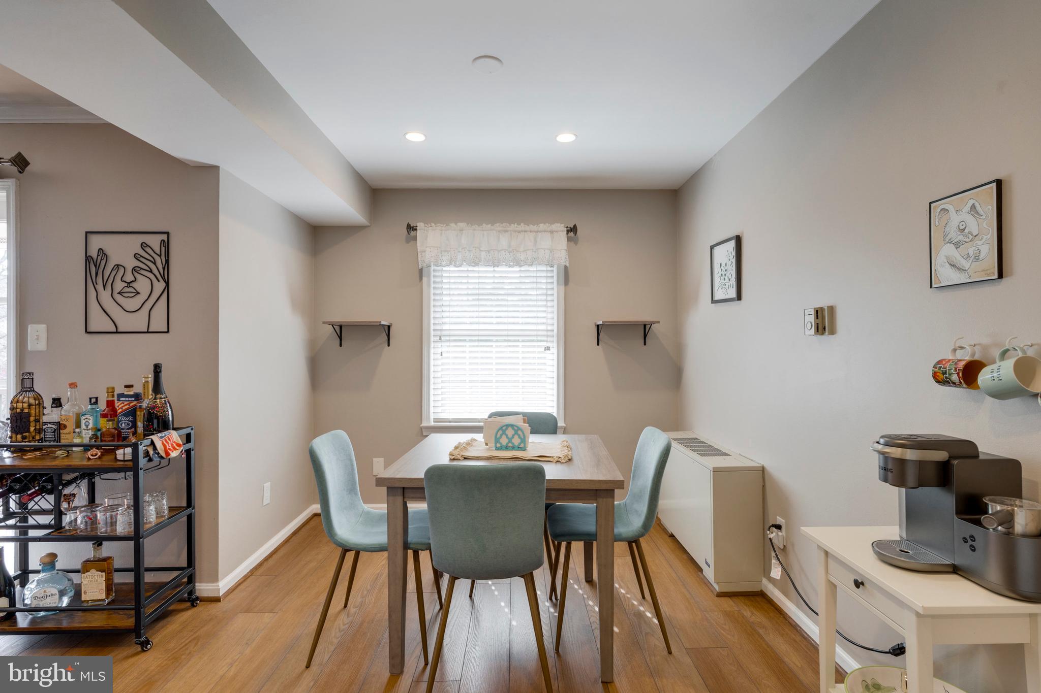 BAILEYS CROSSROADS - Residential