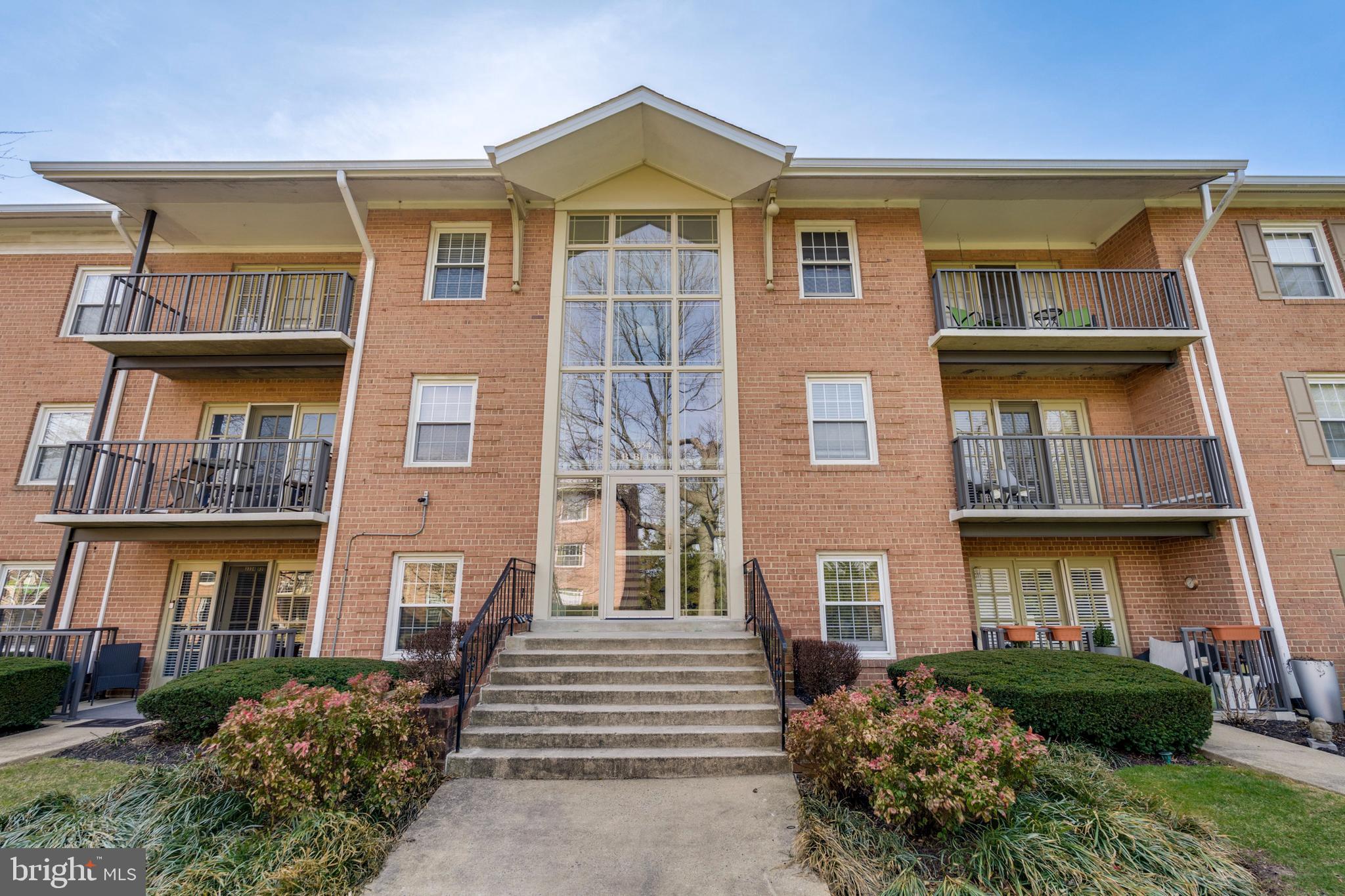 BAILEYS CROSSROADS - Residential