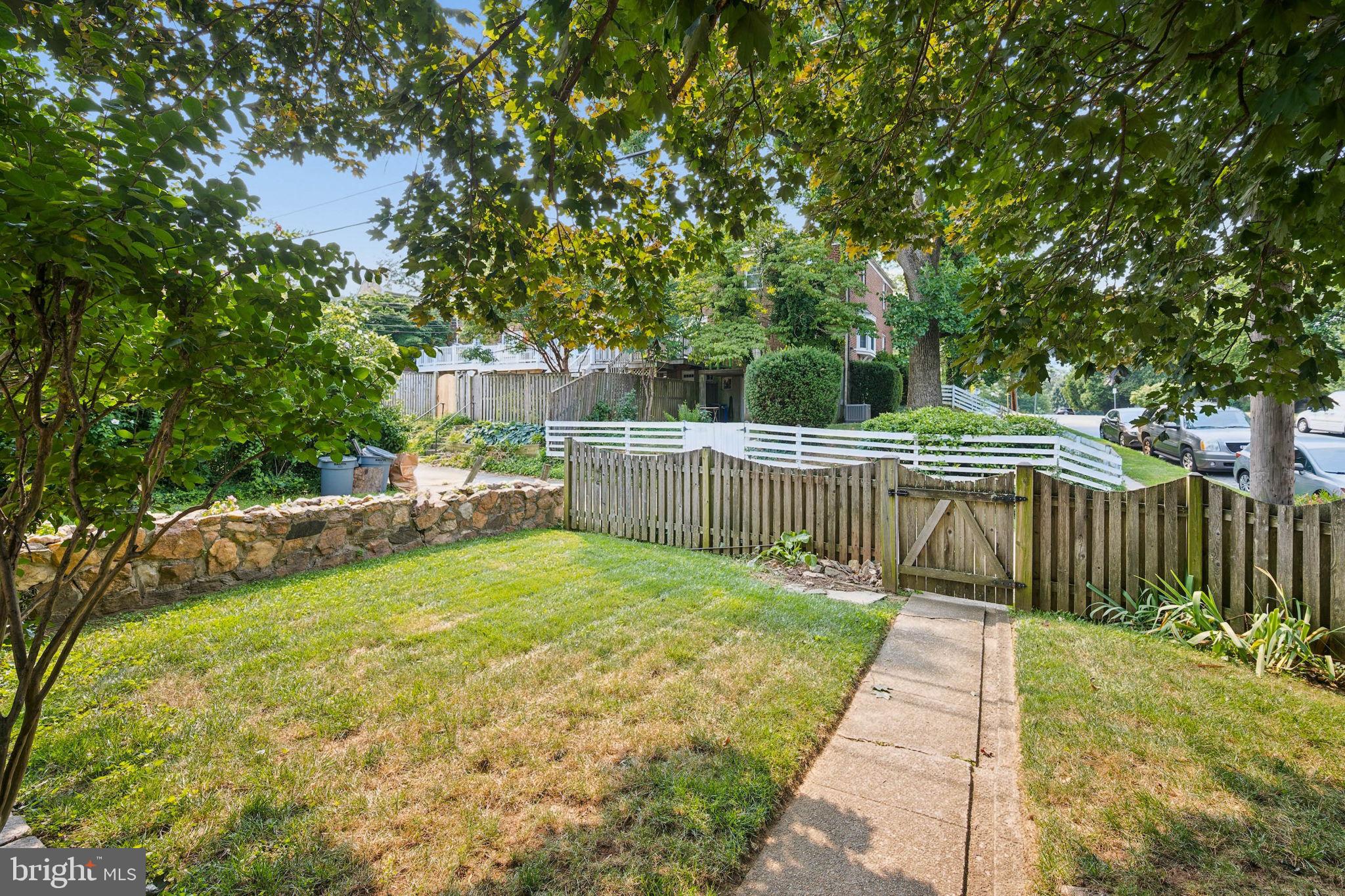 RODGERS FORGE - Residential