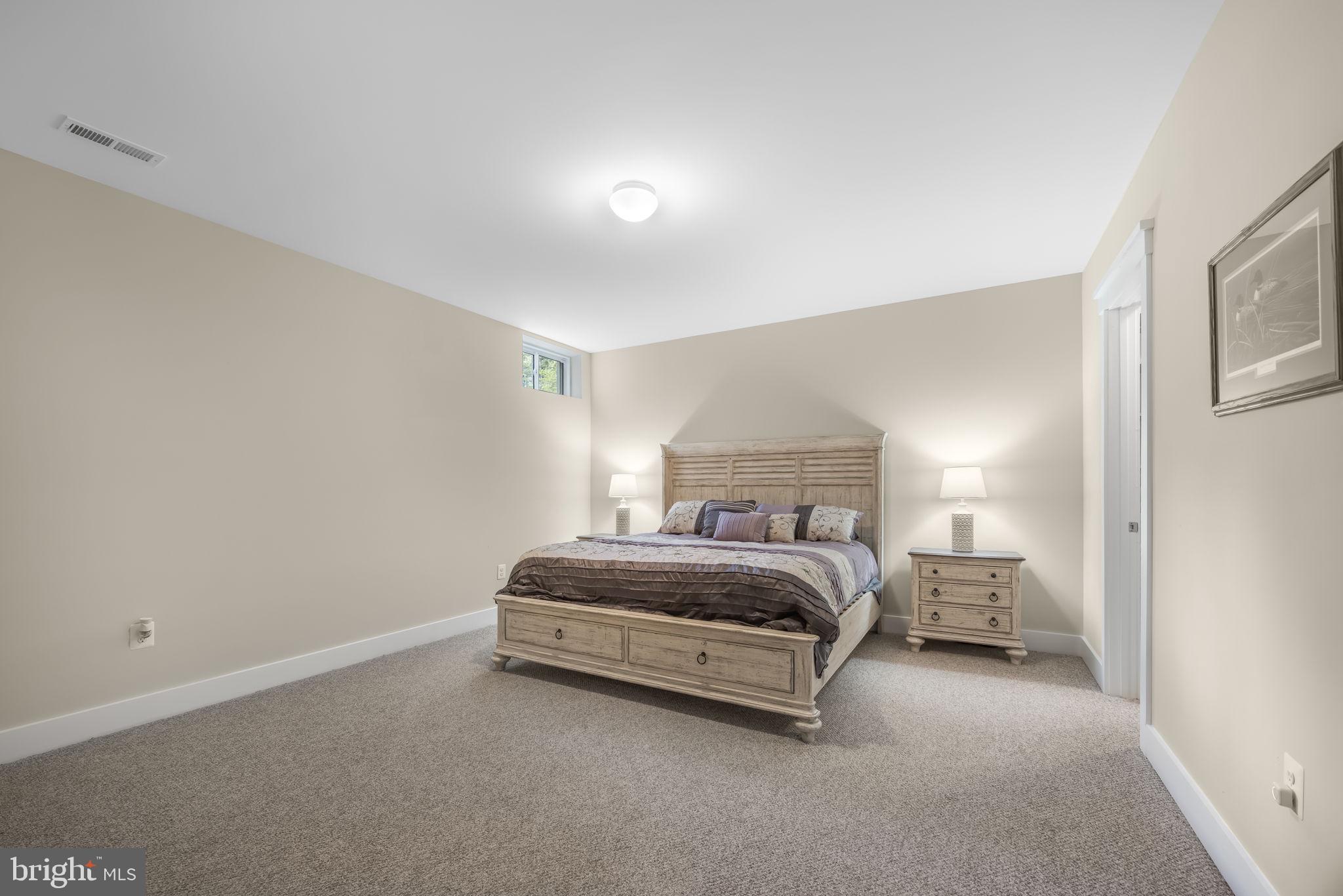 SULLIVAN ESTATES - Residential