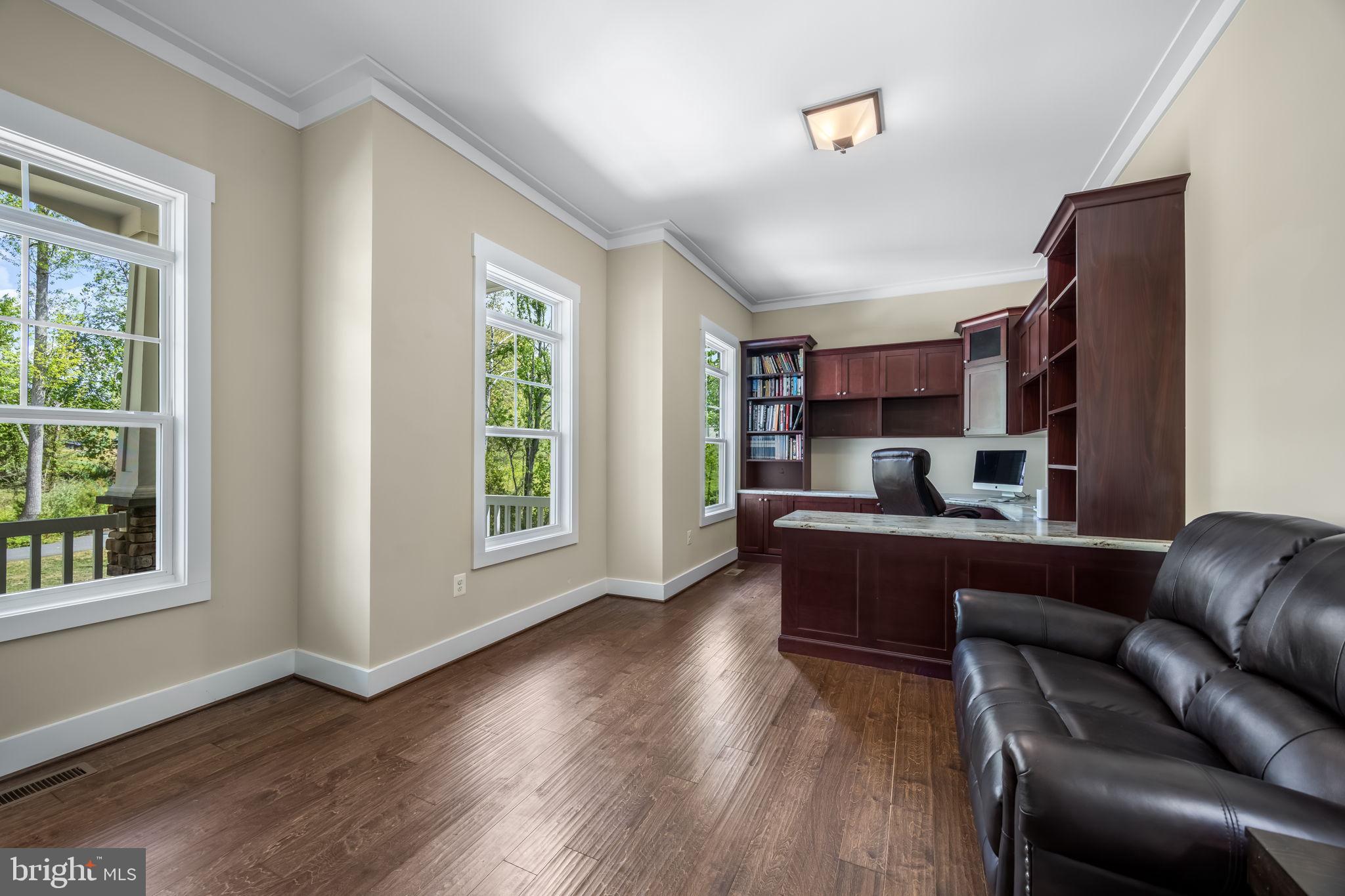 SULLIVAN ESTATES - Residential