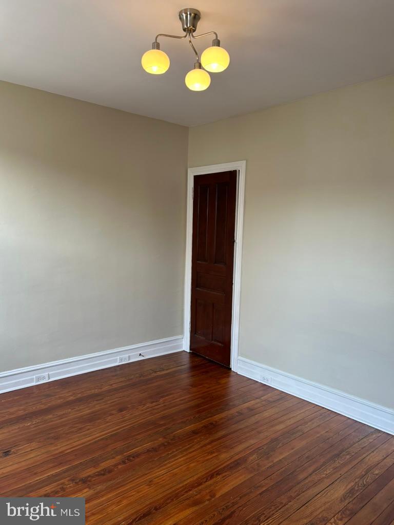 WEST KENSINGTON - Residential