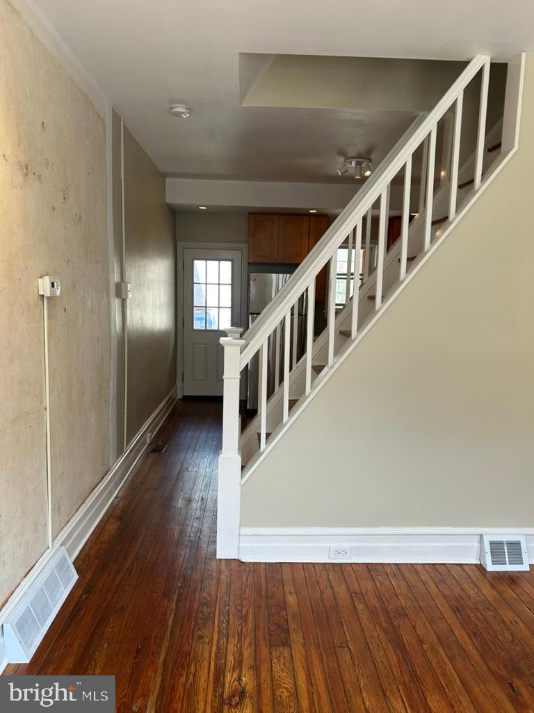WEST KENSINGTON - Residential