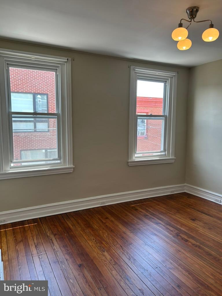 WEST KENSINGTON - Residential