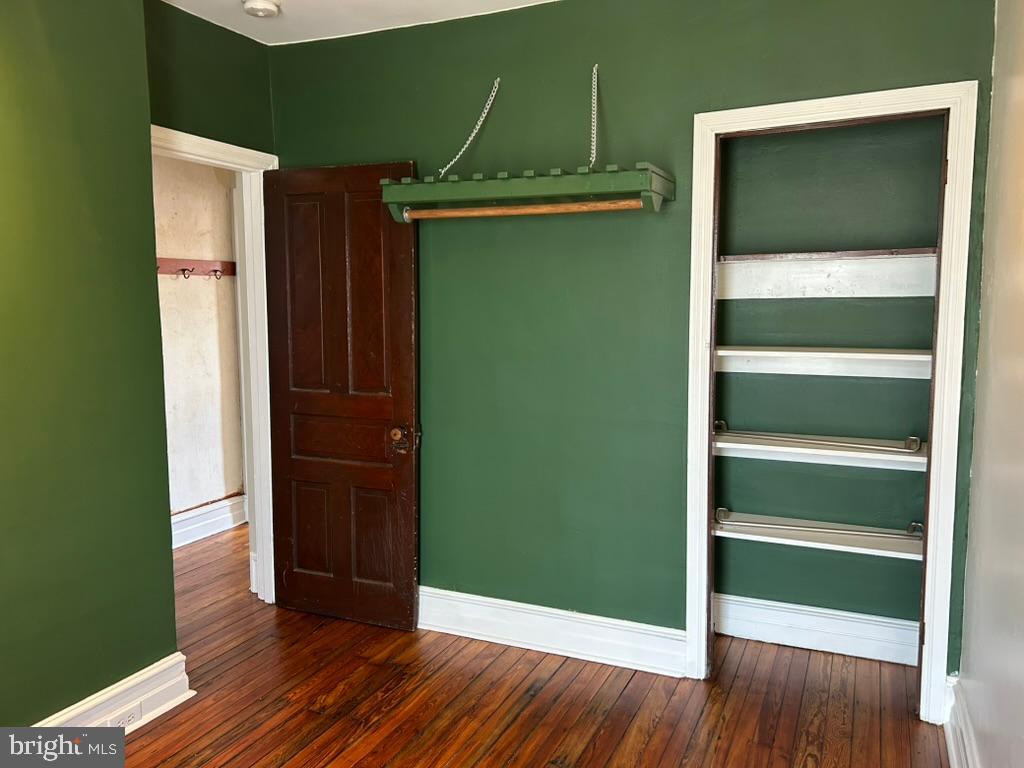 WEST KENSINGTON - Residential