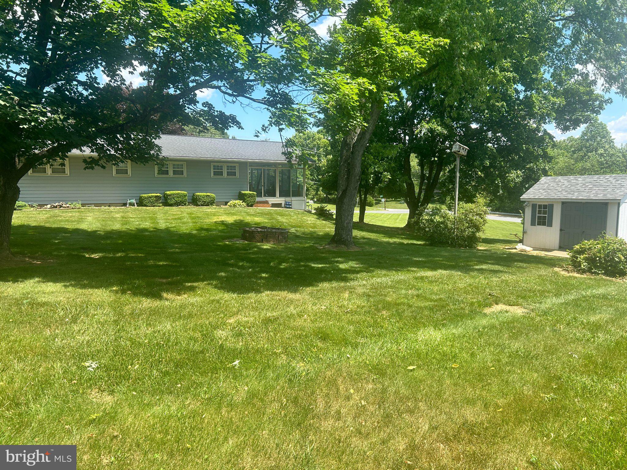 BIRD HILL - Residential