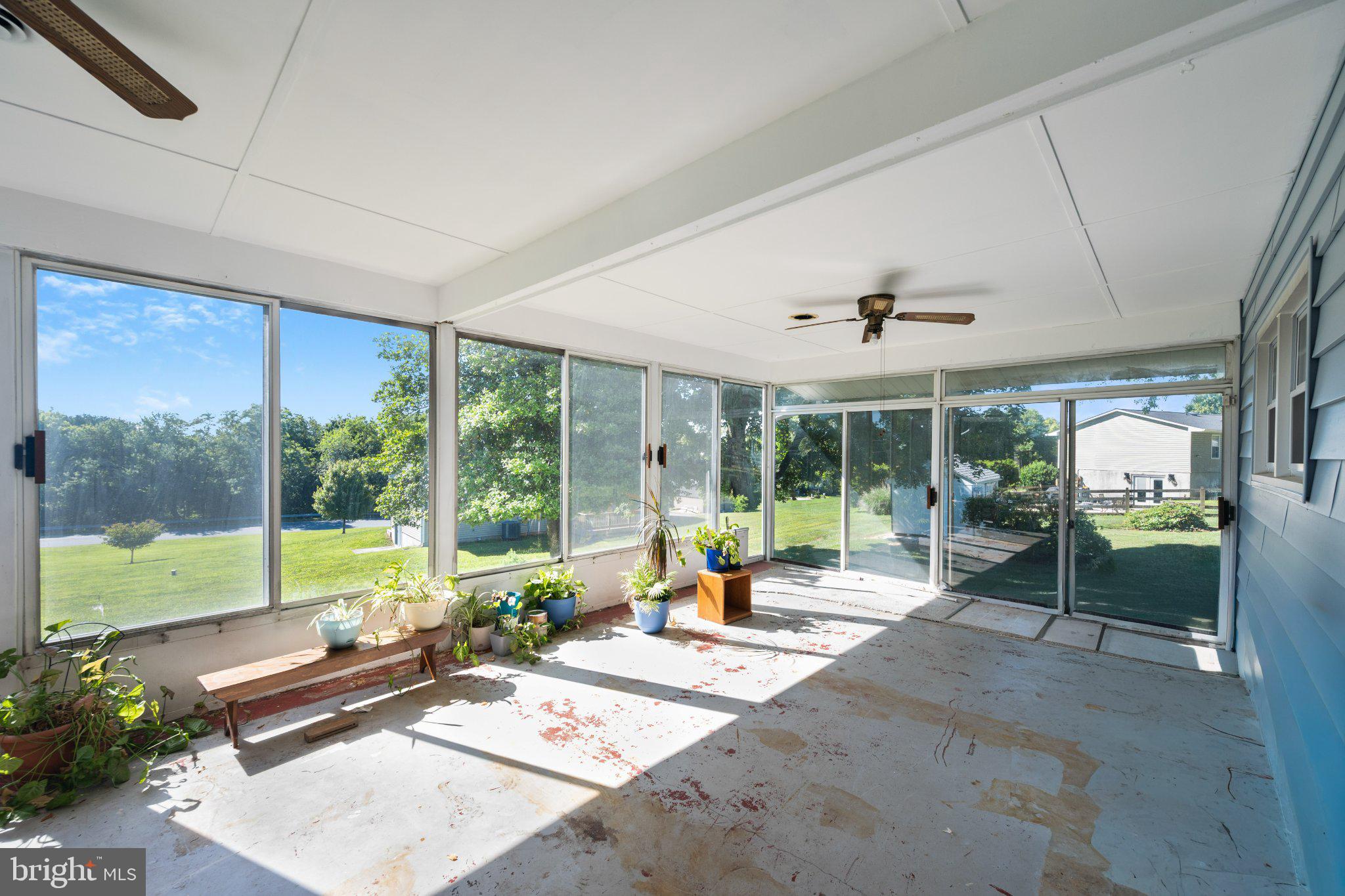 BIRD HILL - Residential