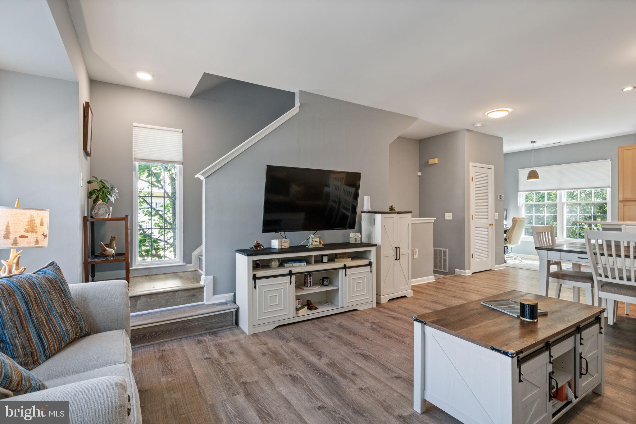 PARKSIDE AT DULLES - Residential