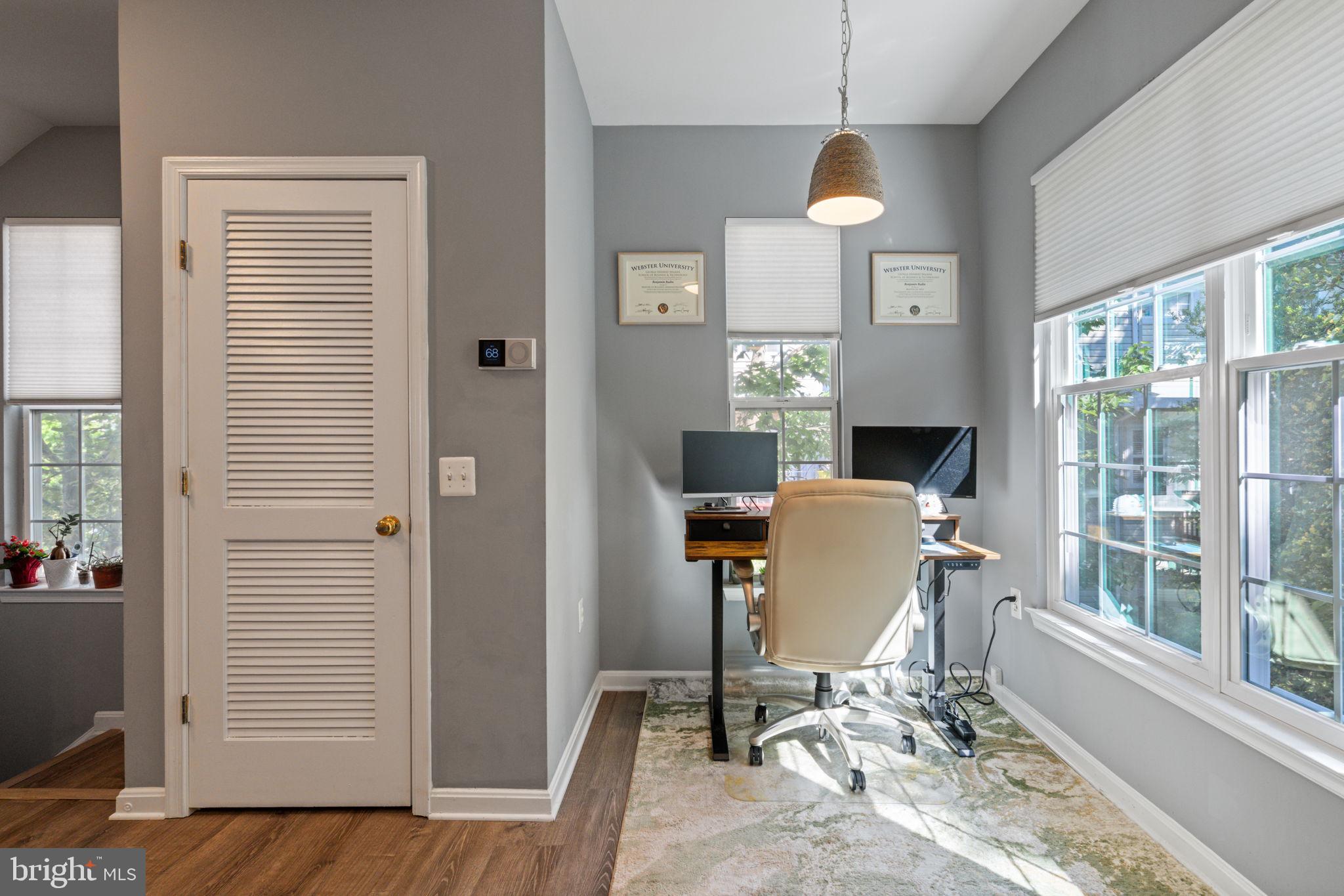 PARKSIDE AT DULLES - Residential