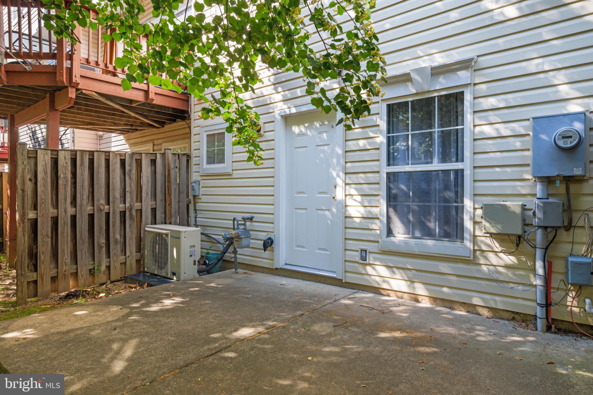 PARKSIDE AT DULLES - Residential