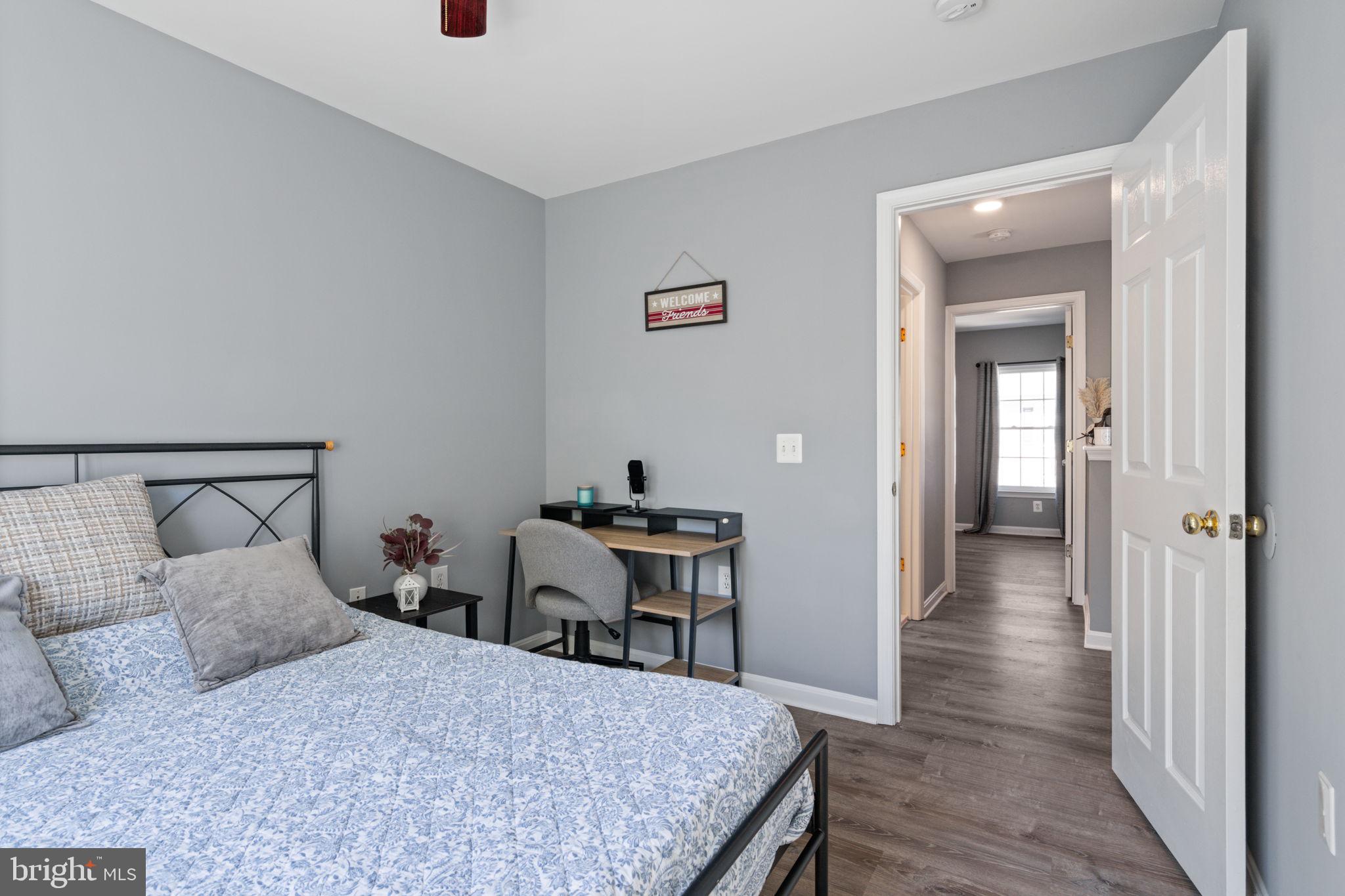 PARKSIDE AT DULLES - Residential