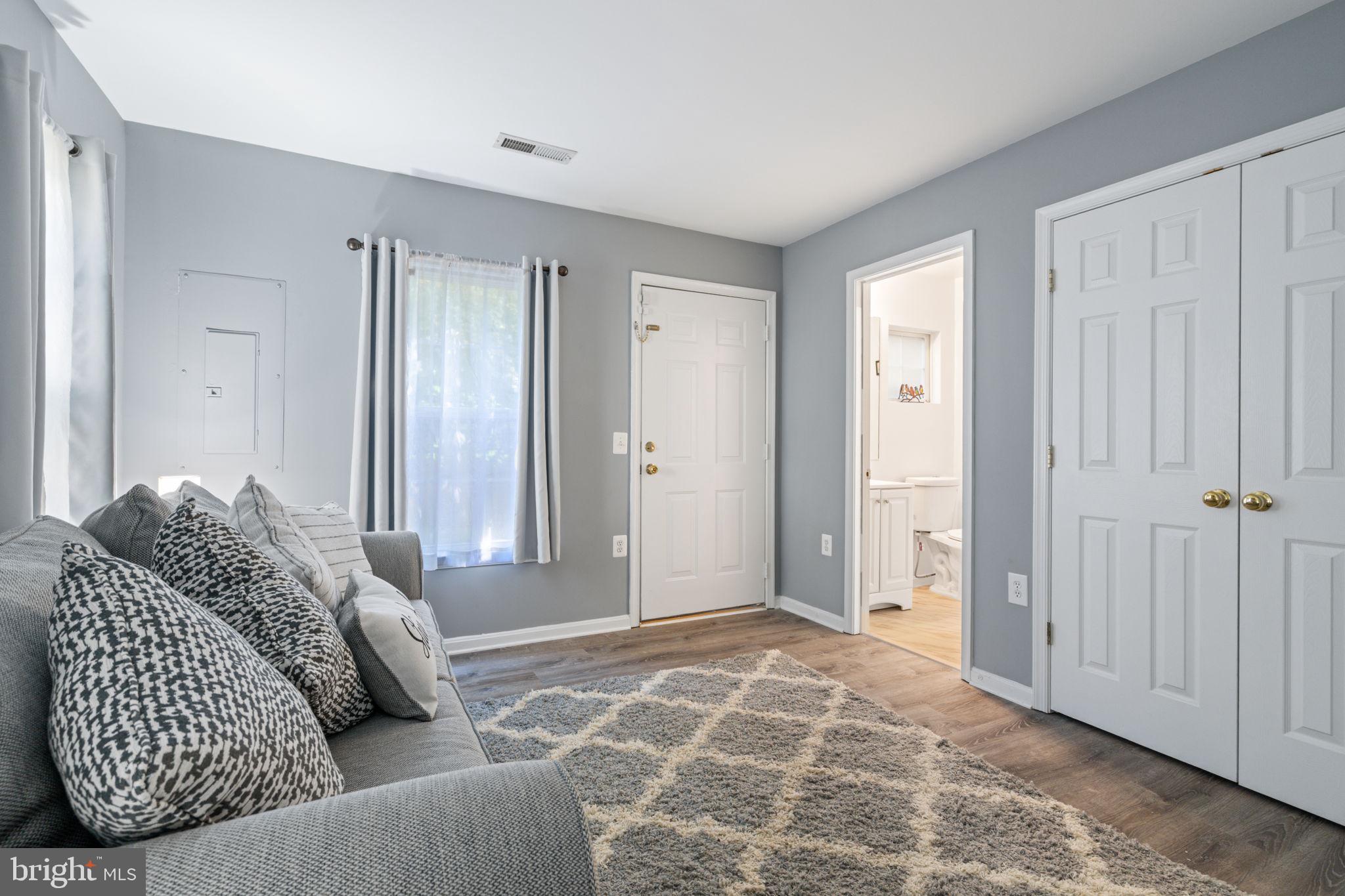 PARKSIDE AT DULLES - Residential