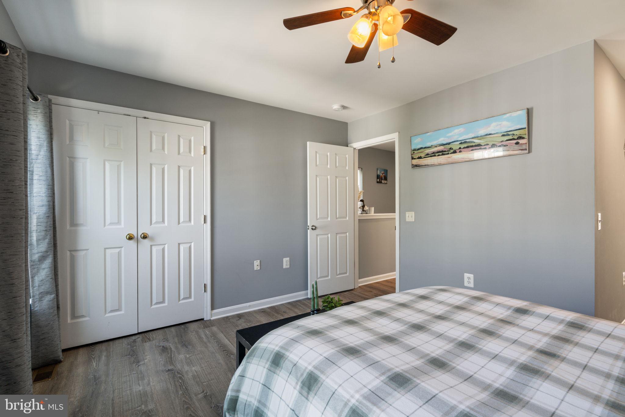 PARKSIDE AT DULLES - Residential