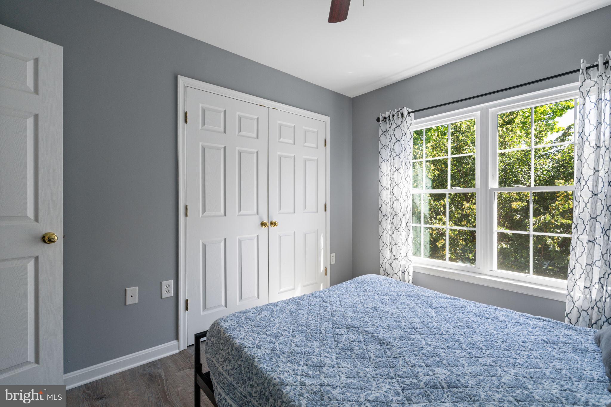 PARKSIDE AT DULLES - Residential